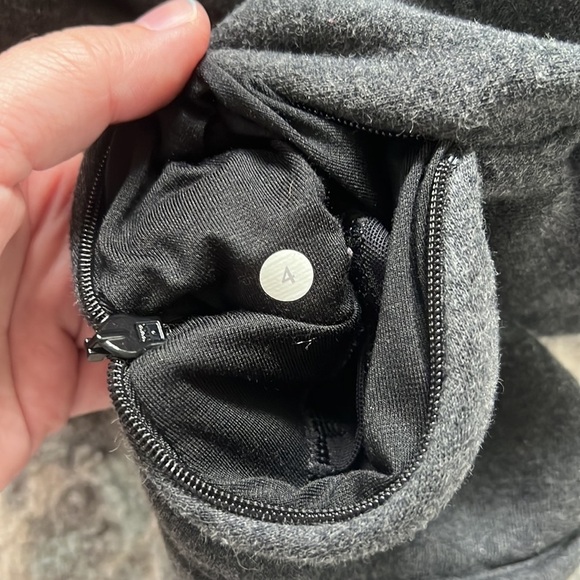 Lululemon & Go Endeavor Long Sleeve Sweatshirt - Picture 8 of 10